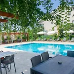 Hotel West House Exclusive *