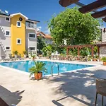 West House Exclusive Hotel
