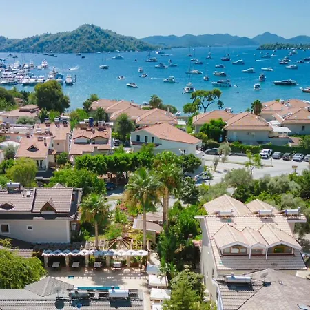 West House Exclusive *