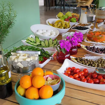 West House Exclusive Hotel *