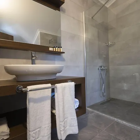 West House Exclusive Hotel