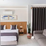 Hotel West House Exclusive