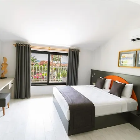 Hotel West House Exclusive