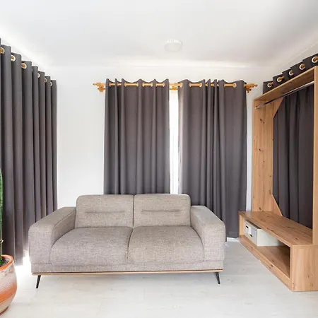 Hotel West House Exclusive *