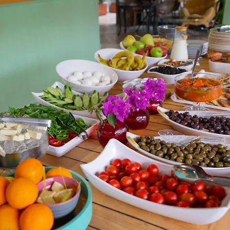 West House Exclusive Hotel *