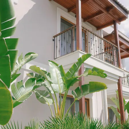 West House Exclusive Hotel