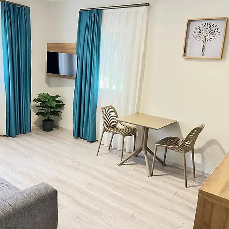 فندق West House Exclusive