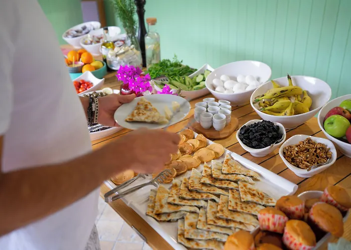 West House Exclusive Hotell *